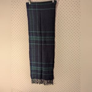 Black Watch plaid scarf blue green plaid soft no tag soft wool blend winter